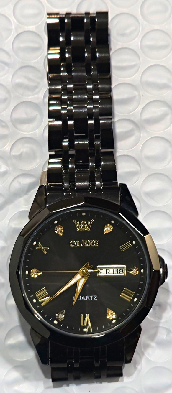 OLEVS Men’s Quartz Watch 30M Date Black/Gold Dial Roman Steel Bracelet
